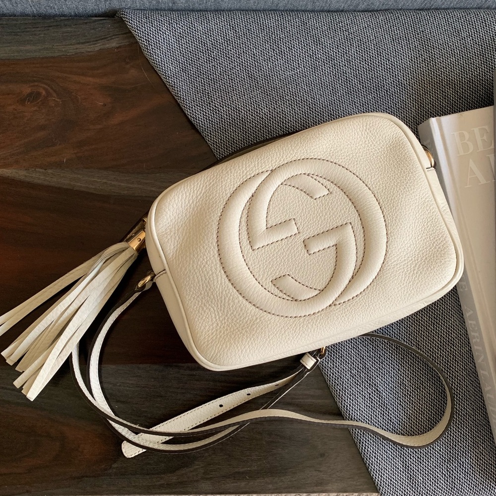 100% Authentic Gucci Camera/Disco bag in Off White